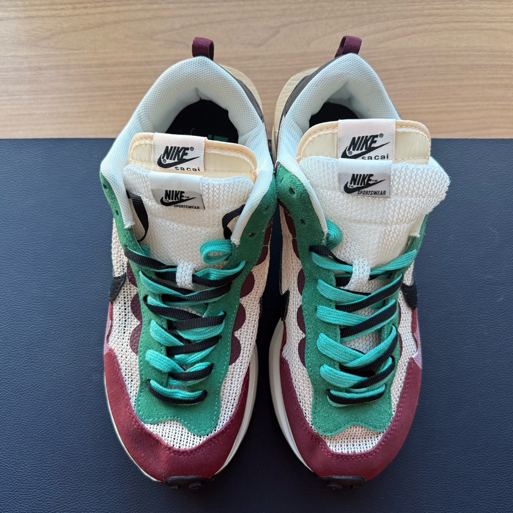 Nike Vaporwaffle sacai “Villain Red Neptune Green” Size 10 Men Brand New, No Box - Picture 4 of 5